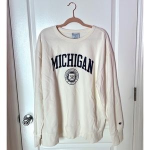University of Michigan Reverse Weave Creme and Navy Crewneck Sweatshirt 2XL